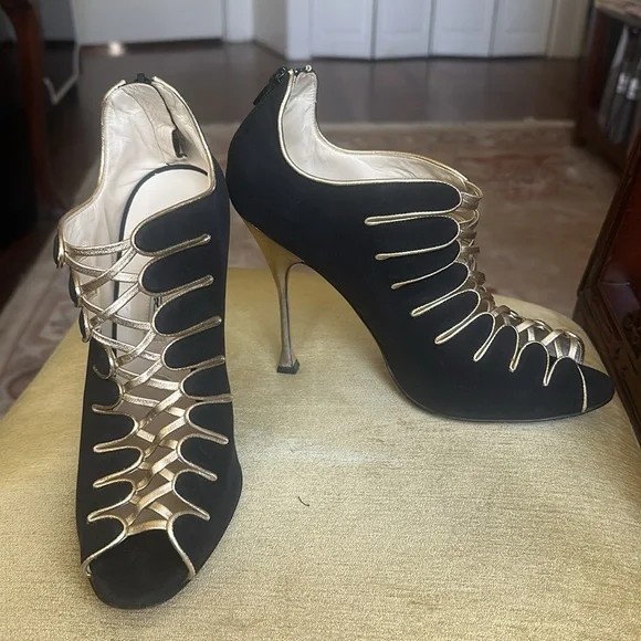 Brian Atwood Naiya Black and Gold Silk Crepe Peep-Toe High-Heel Bootie Size EU42 - Picture 16 of 16